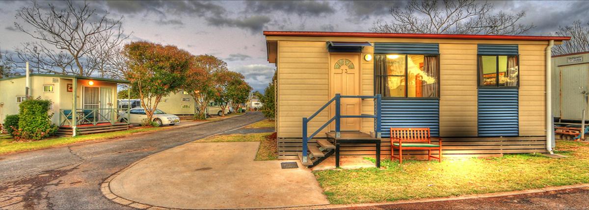 1 Bedroom Cabin - 5 Berth