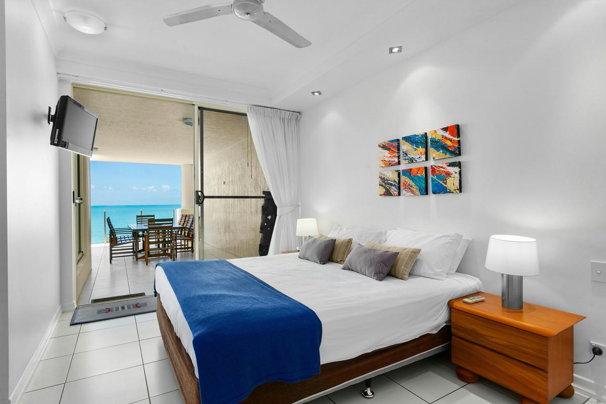One Bedroom Ocean