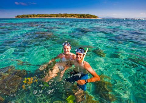 Green Island Reef Cruise Half Day 1pm (HDPM - Pak 5)