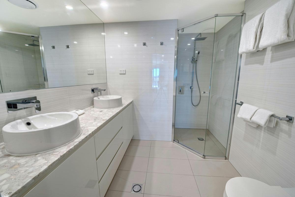 3 Bedroom Apartment