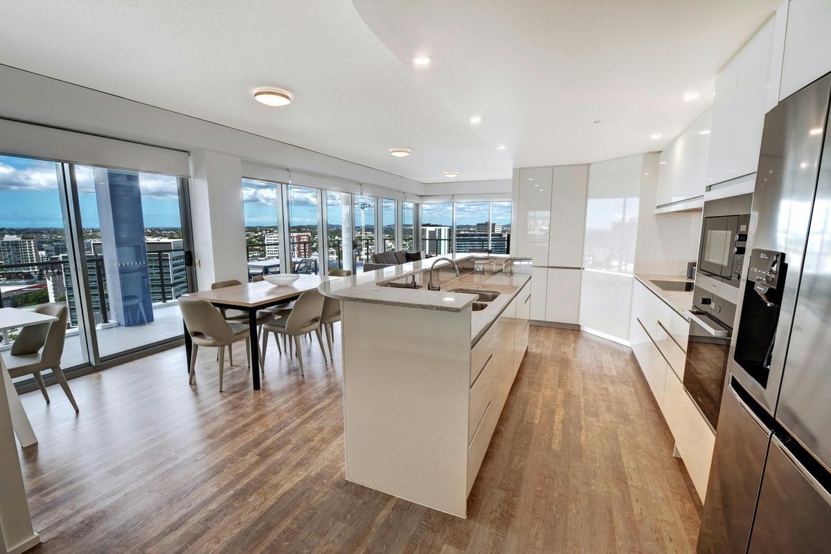 3 Bedroom Apartment