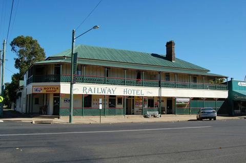 Allora Railway Hotel