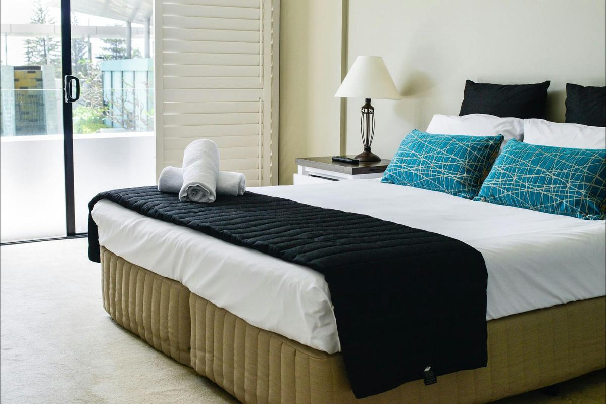 2 Bedroom Pool View Room