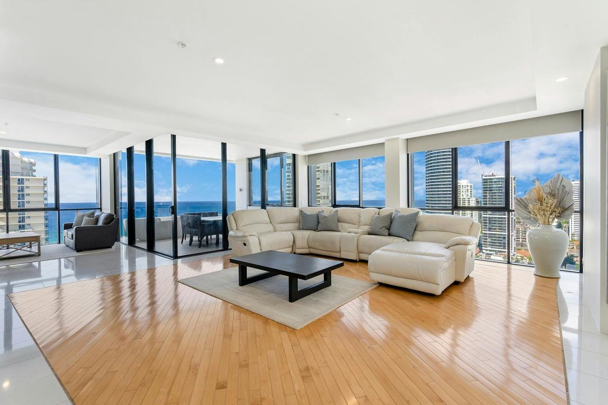 4 Bedroom Sub Penthouse - Ocean Views