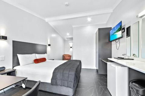 Queen Room