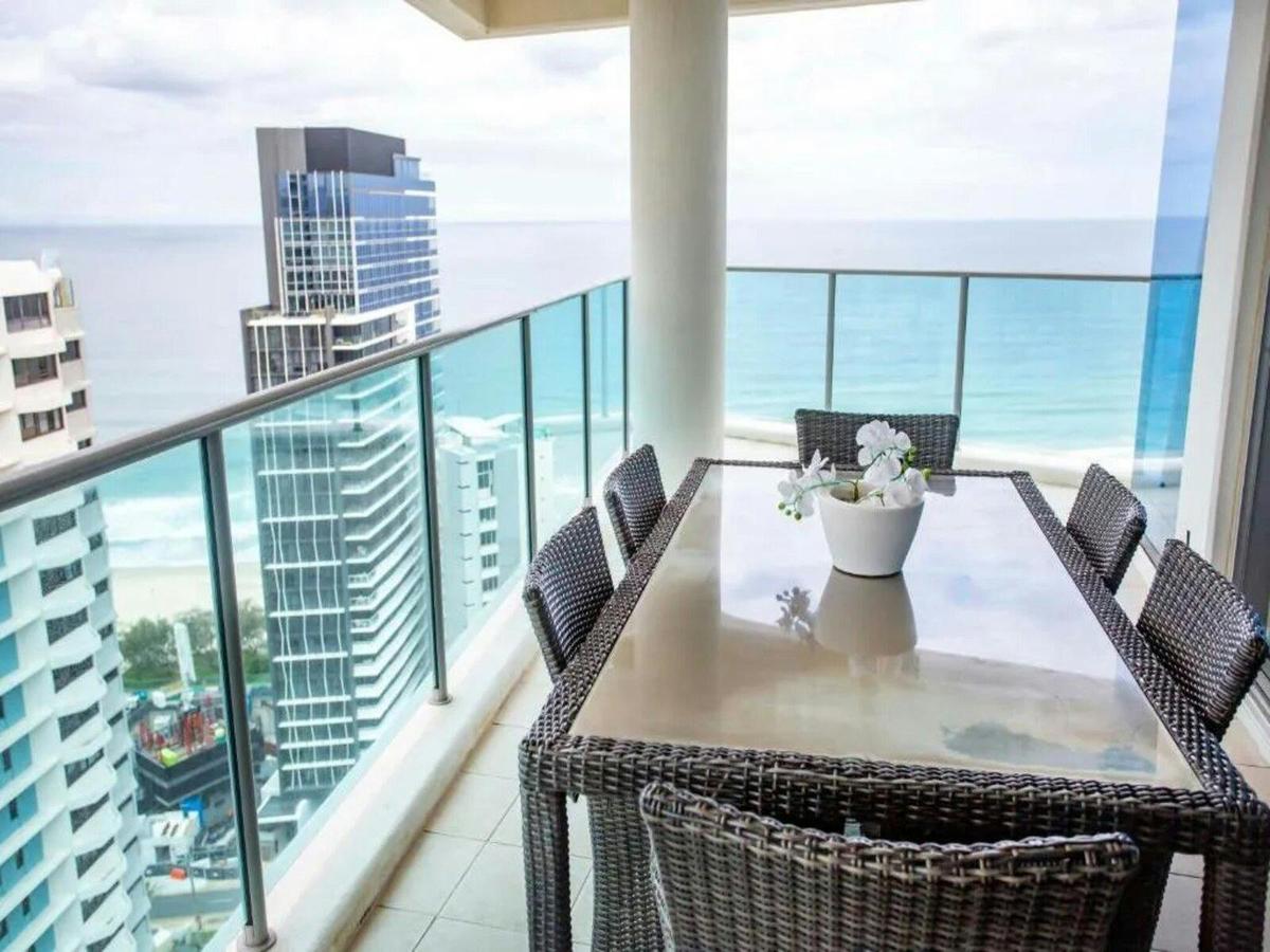 2 Bedroom Ocean View Apartment