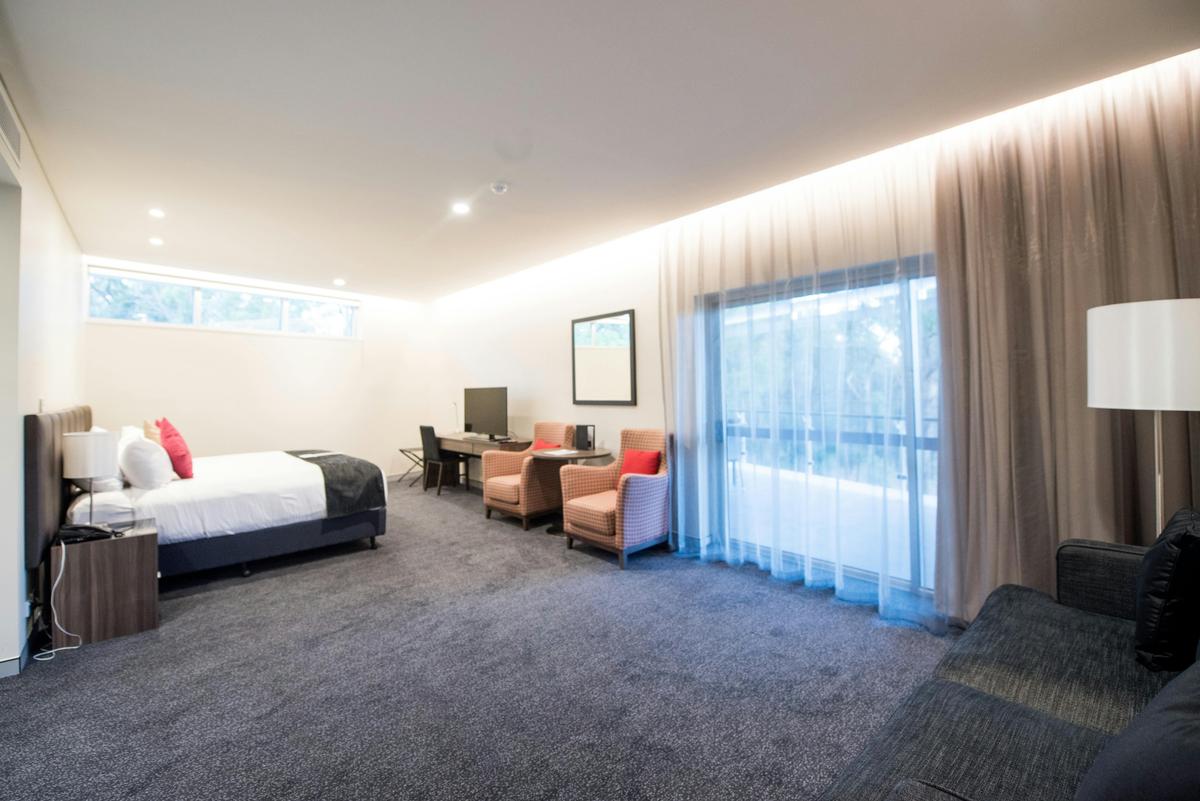 Deluxe Suite