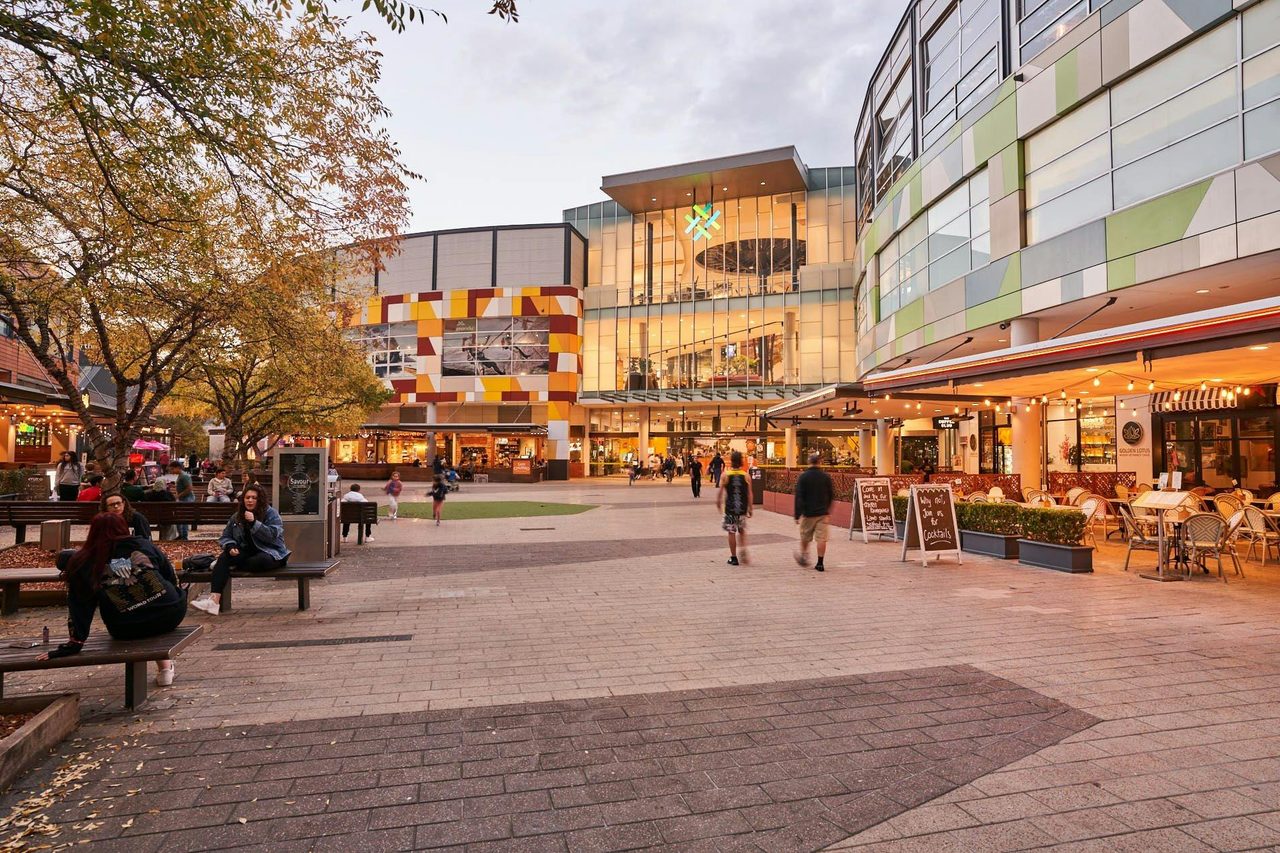 Kellicar Lane dining precinct at Macarthur Square