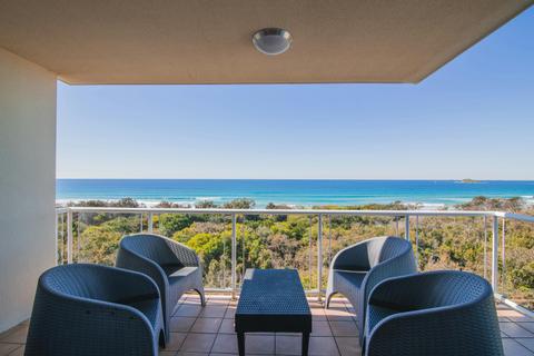 2 Bedroom Top Floor Apartment