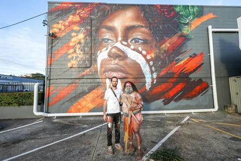 Art Roll Gold Coast
