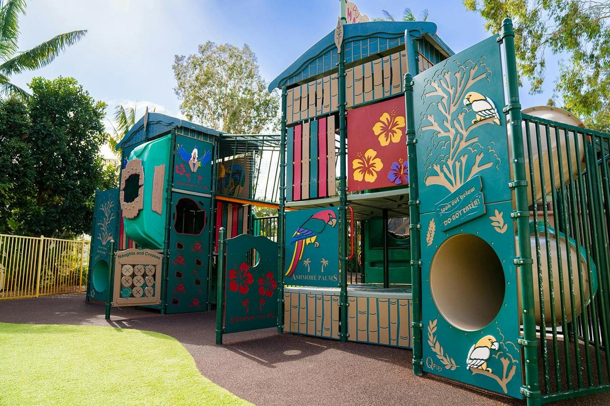 Ashmore Palms Playground