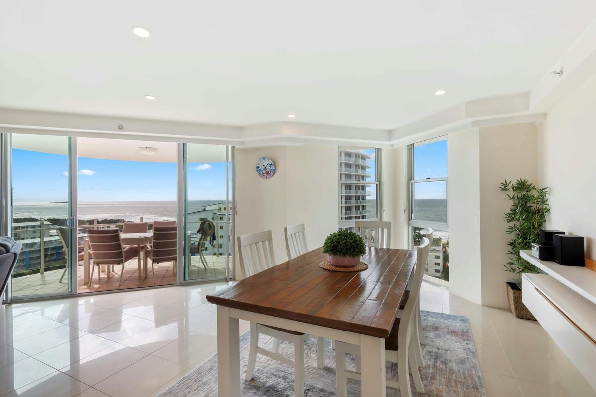 Deluxe 1 Bedroom Spa Apartment - Ocean View