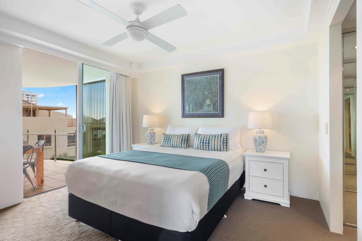 Deluxe 3 Bedroom Spa Apartment