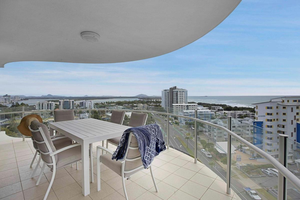 Deluxe 2 Bedroom Spa Apartment - Ocean View