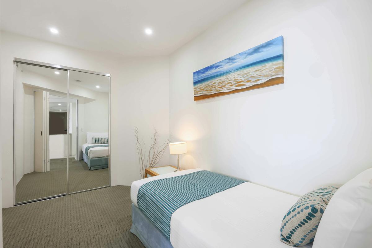Deluxe 2.5 Bedroom Spa Apartment - Ocean View
