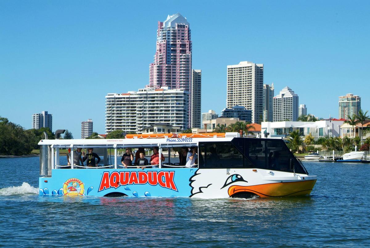 Aquaduck 1 hour city tour and river cruise