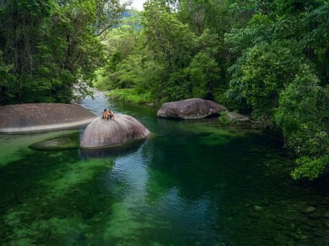 Babinda Boulders