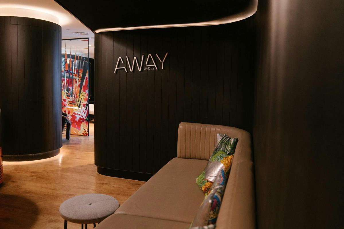 AWAY Spa W Brisbane