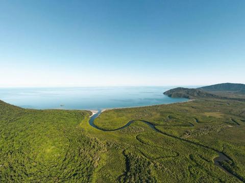 Ultimate Wildlife Safari North Queensland