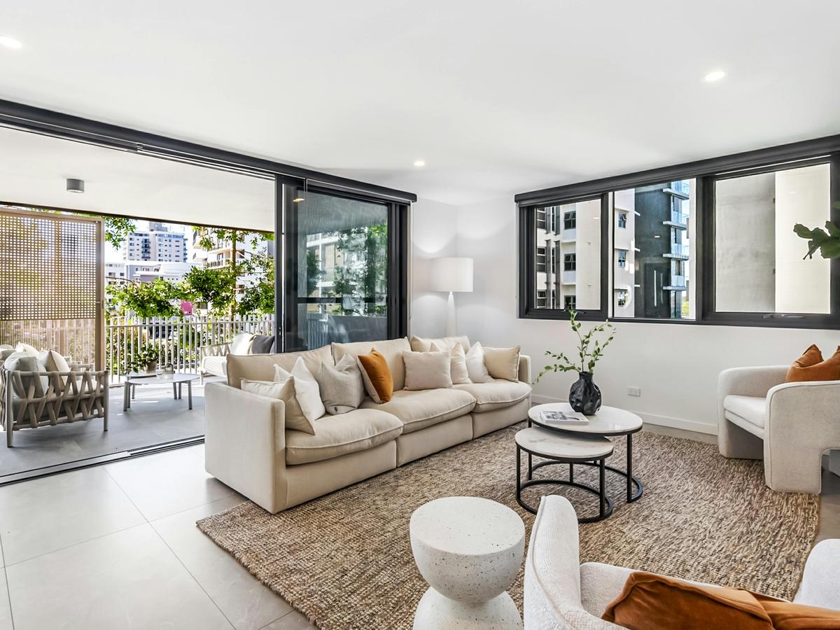 Luxe 3 Bedroom Apartment