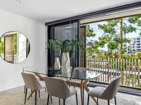 Luxe 3 Bedroom Apartment