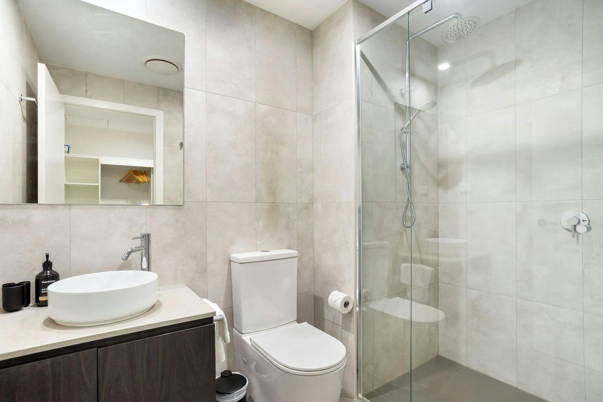 Deluxe 2 Bedroom Apartment