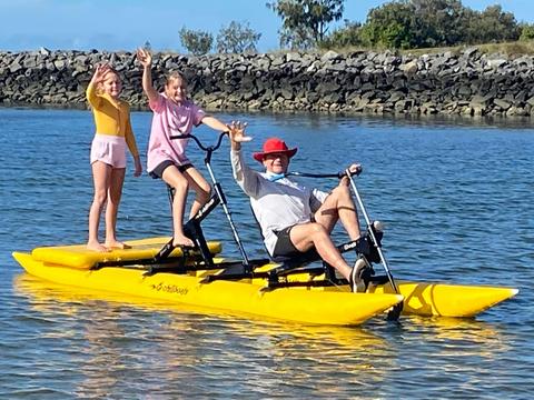 Canal Lifestyle - Beginners Tour (Water Bike/Kyack)