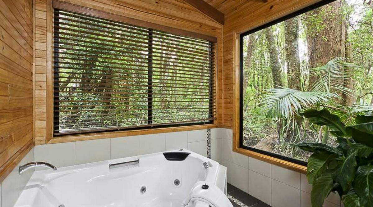 Gold Coast Hinterland Great Walk Highlights - 5 Day - Self-Guided