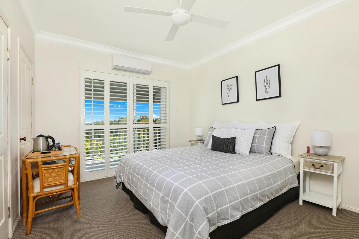 Shepard King Room, bed can be split into two king singles.