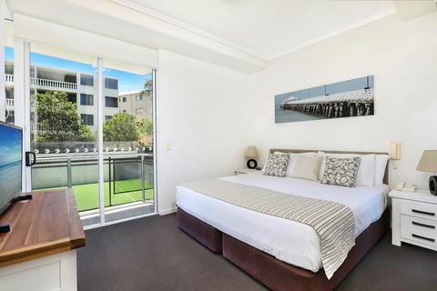 1 Bedroom Pool/Water view