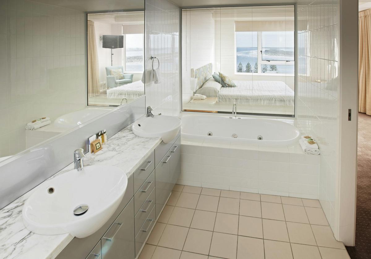 2 Bedroom Premium Ocean View