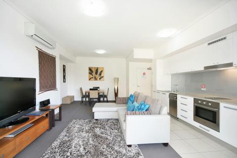 1 Bedroom Pool/Water View