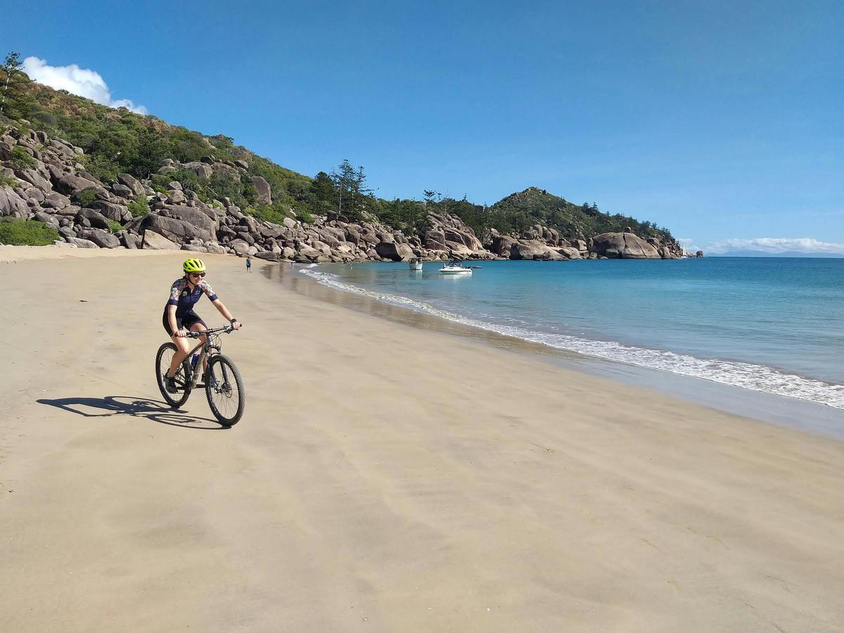 Cycling Australia's spectacular Magnetic Island