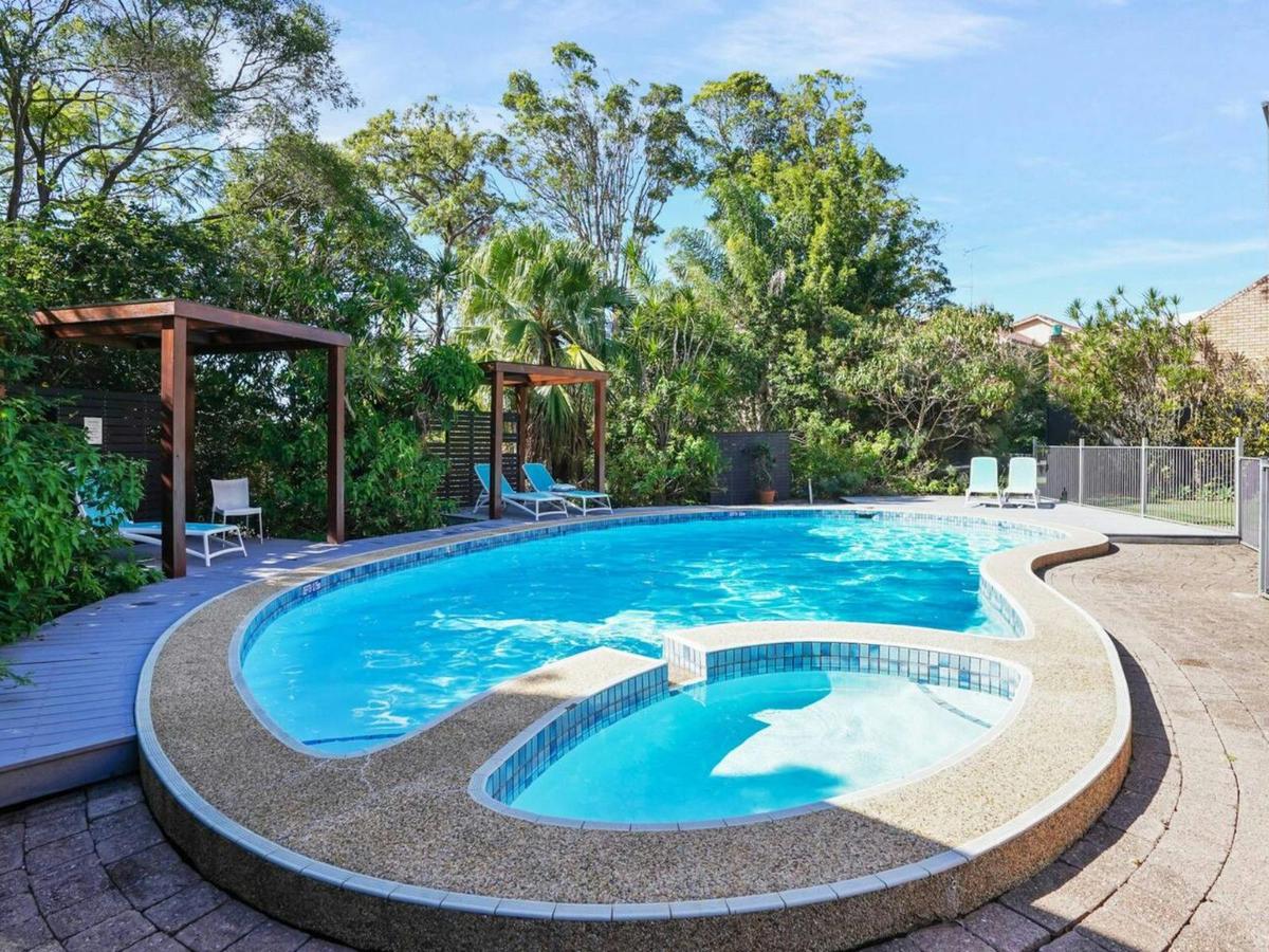 Shared pool