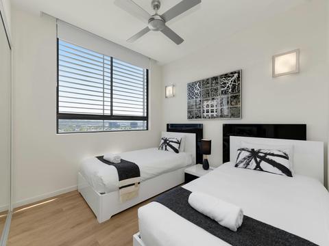 3 Bedroom Penthouse Ocean Views