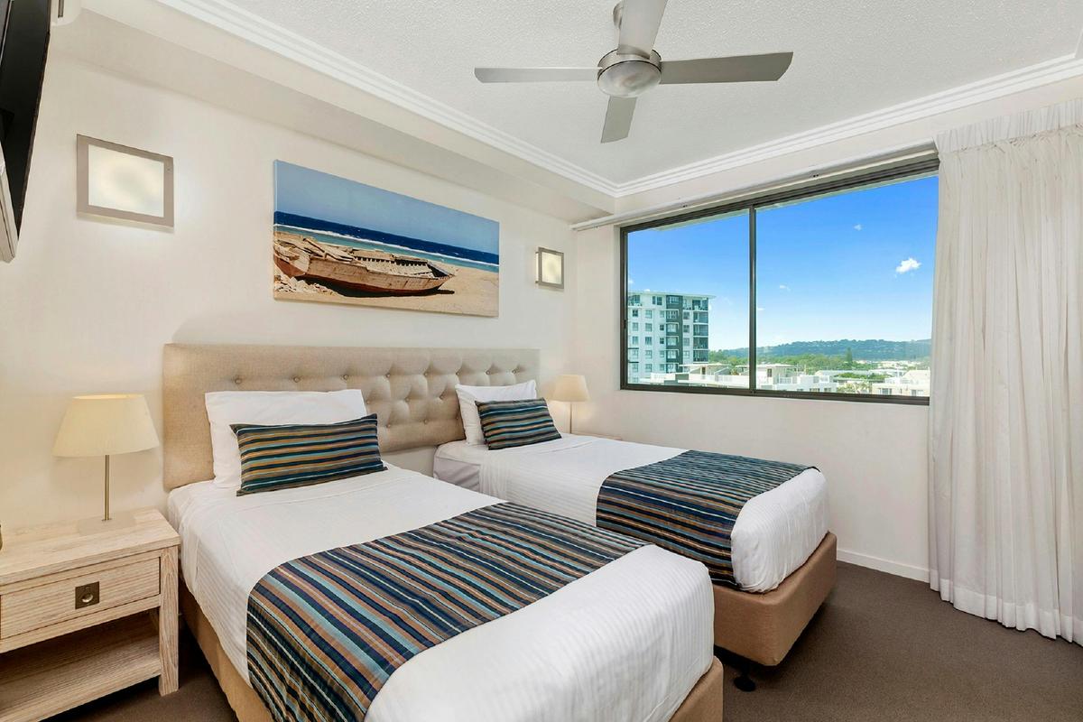 2 Bedroom Ocean View Superior High Floor Apartment (Levels 5 to 10)