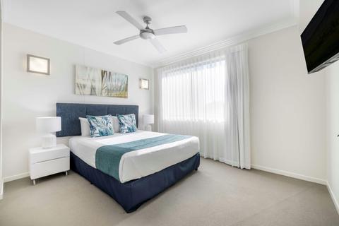 2 Bedroom Urban Retreat (Level 2)