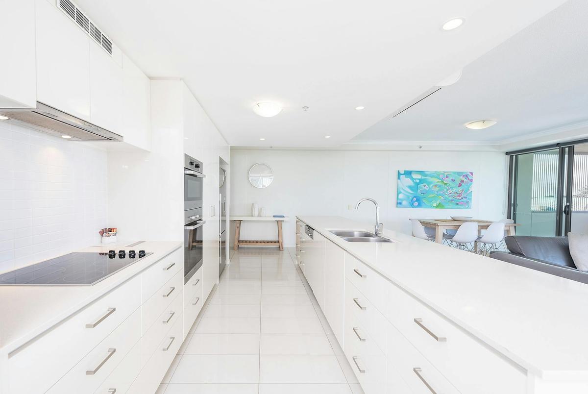 2 Bedroom Apartment Ocean View (Level 4)