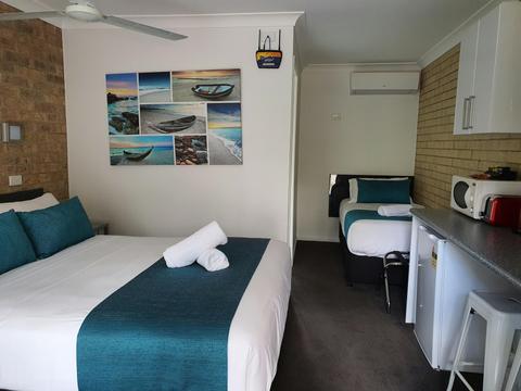 Triple Room