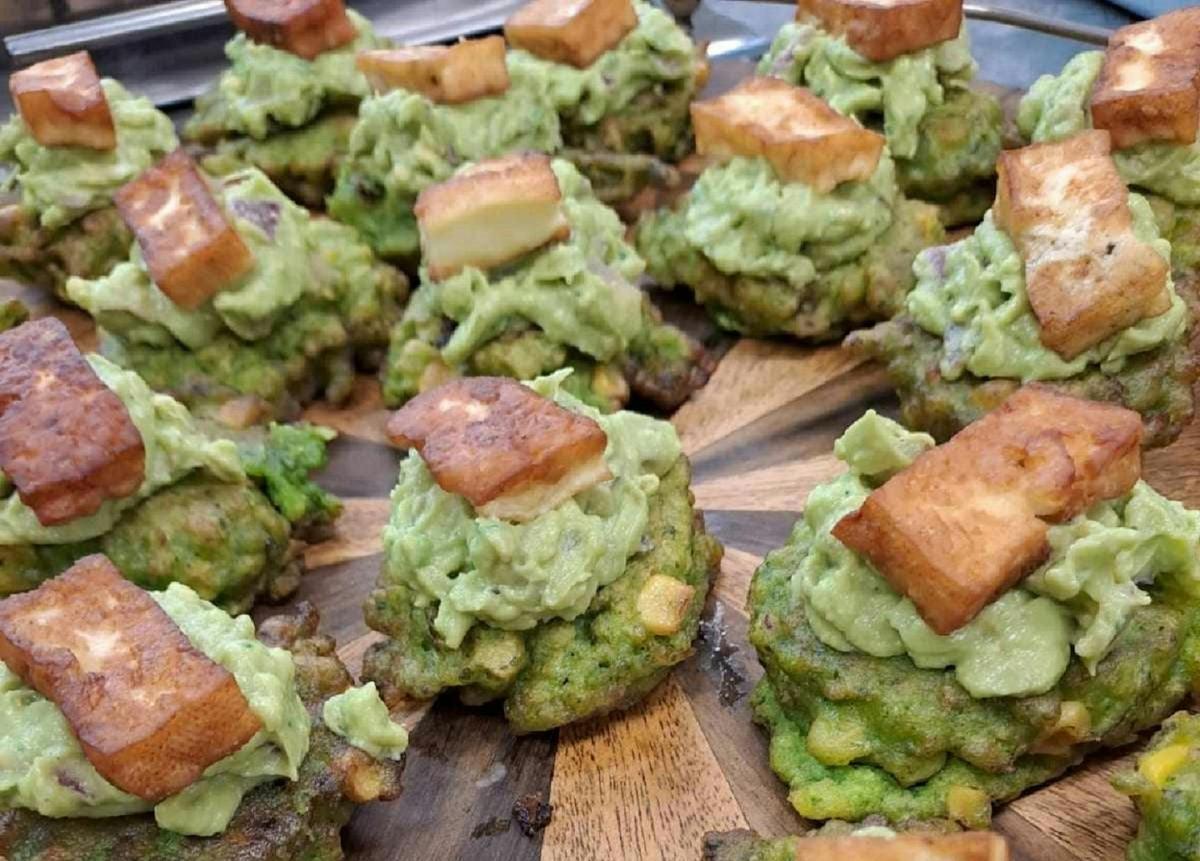 Fritters with Guacamole and Haloumi