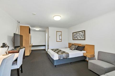 Deluxe Rooms