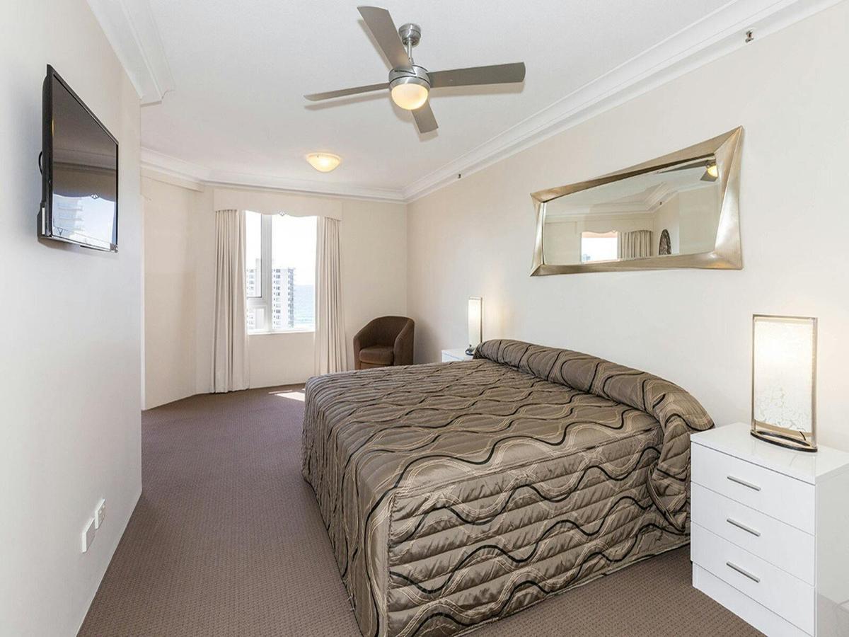 2 Bedroom Renovated Ocean View Apartment