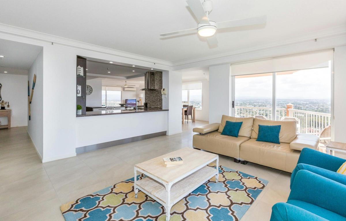 3 Bedroom Deluxe Apartment