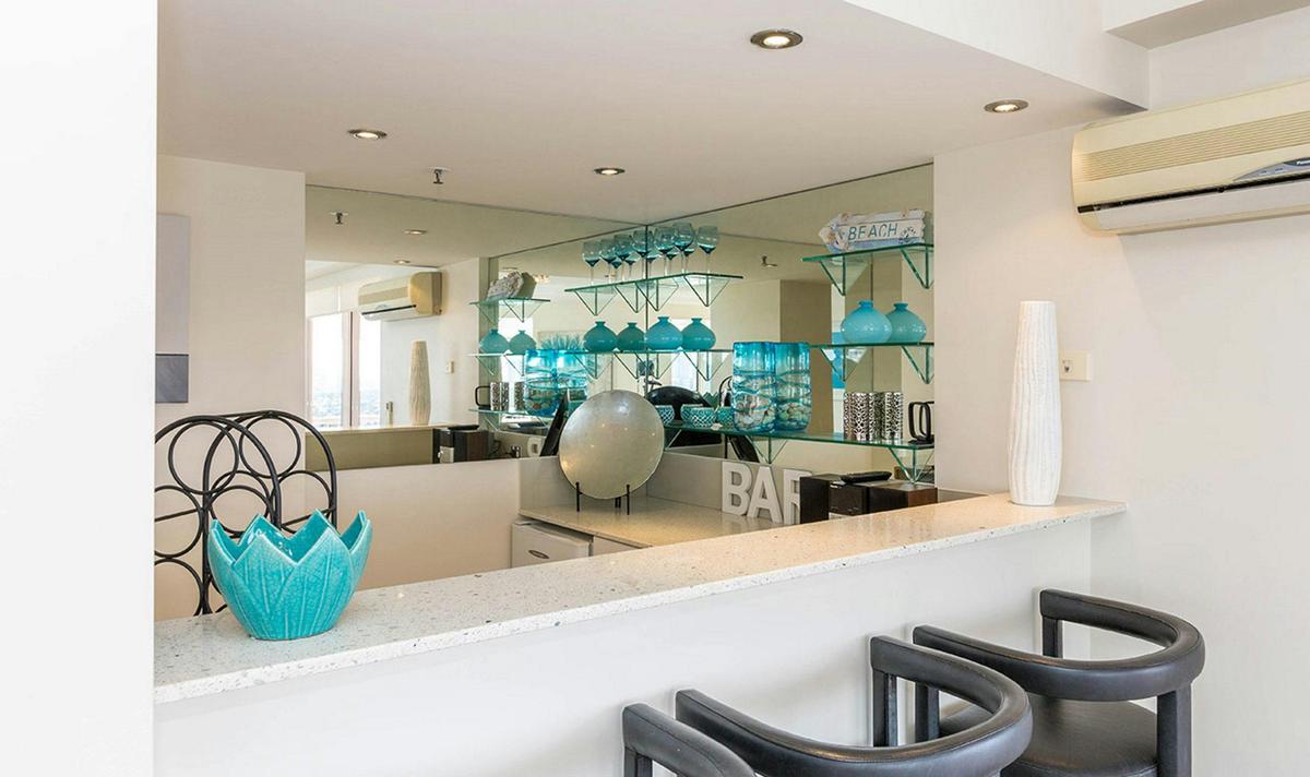 2 Bedroom Premier Ocean View Apartment