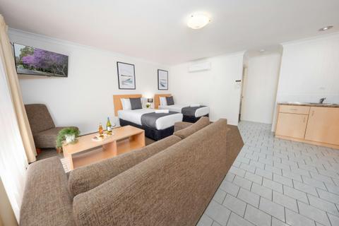 1 Bedroom Self Contained