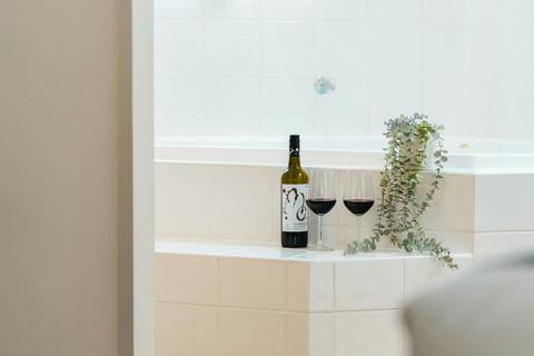 Executive Spa Suite