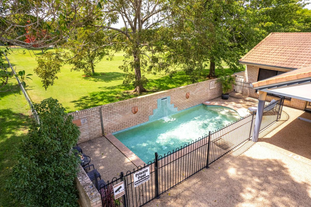 Outdoor Pool and BBQ area