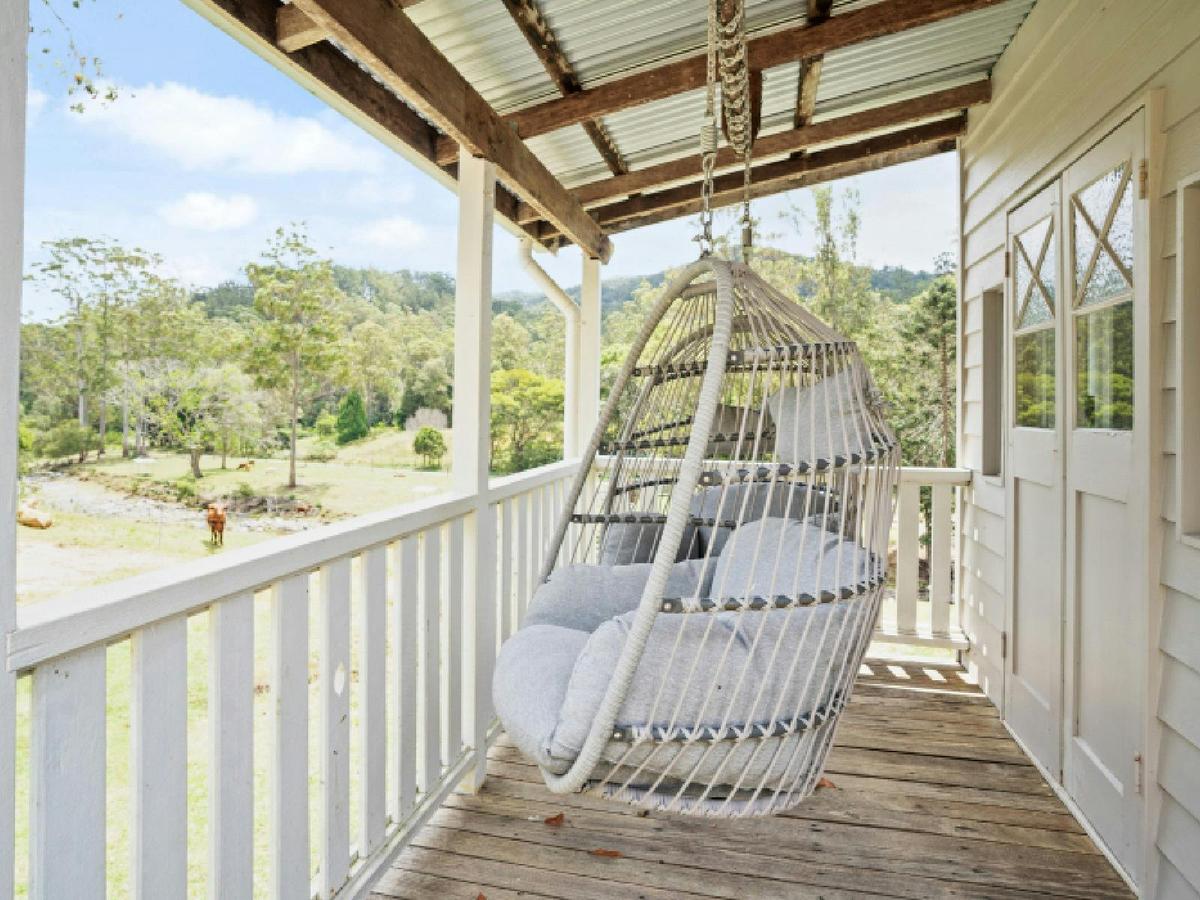 Swing seats on side balcony