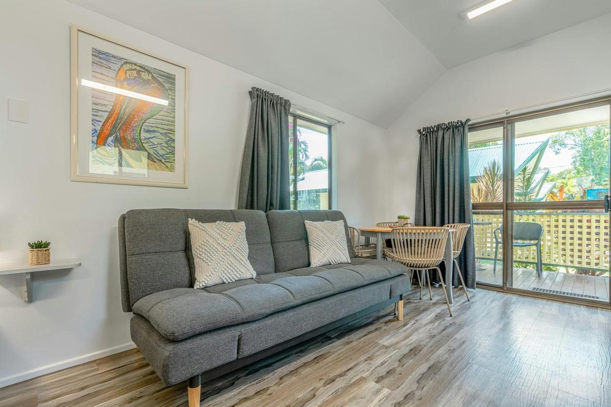 Ensuite Cabin (Studio)