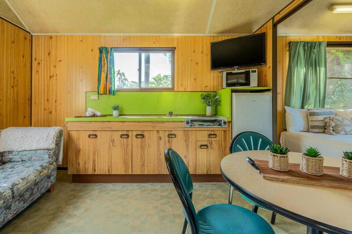 Shack (Studio)
